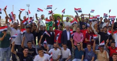 نائب يُثني على 'الفان زون' كدعم استثنائي للمنتخب ي