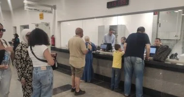 توافد على "مونوريل شرق النيل" في أول أيام تشغيله بالكامل من "الاستاد" للعاصمة الجديدة