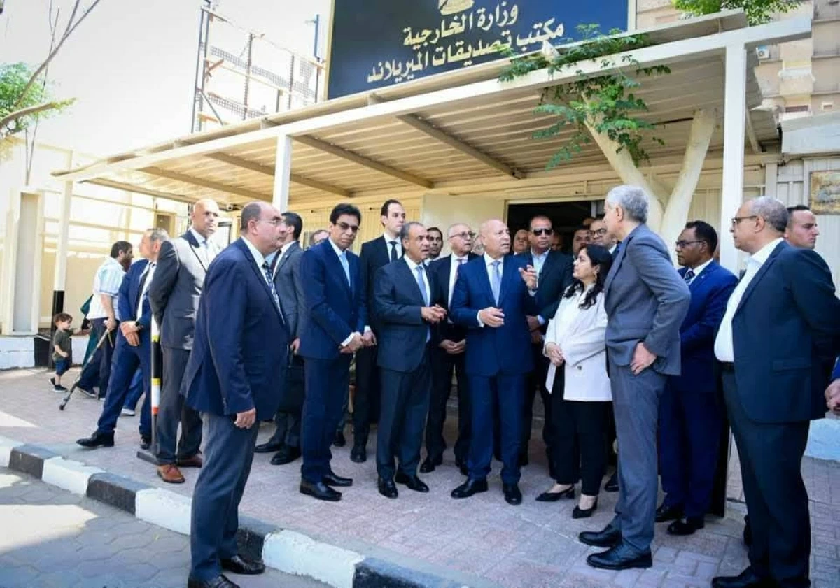 وزير الخارجية يفتتح مكتب التصديقات والخدمات القنصلية بمصر الجديدة