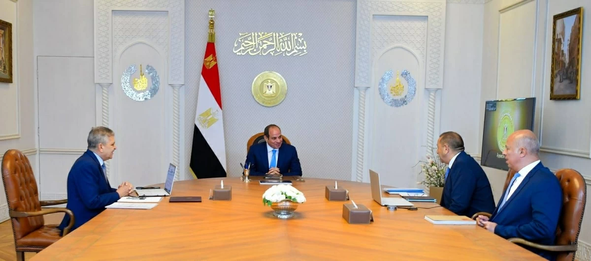 السيسى يوجه بتوطين صناعة الوحدات البحرية وتعزيز قدرات التصنيع المحلي