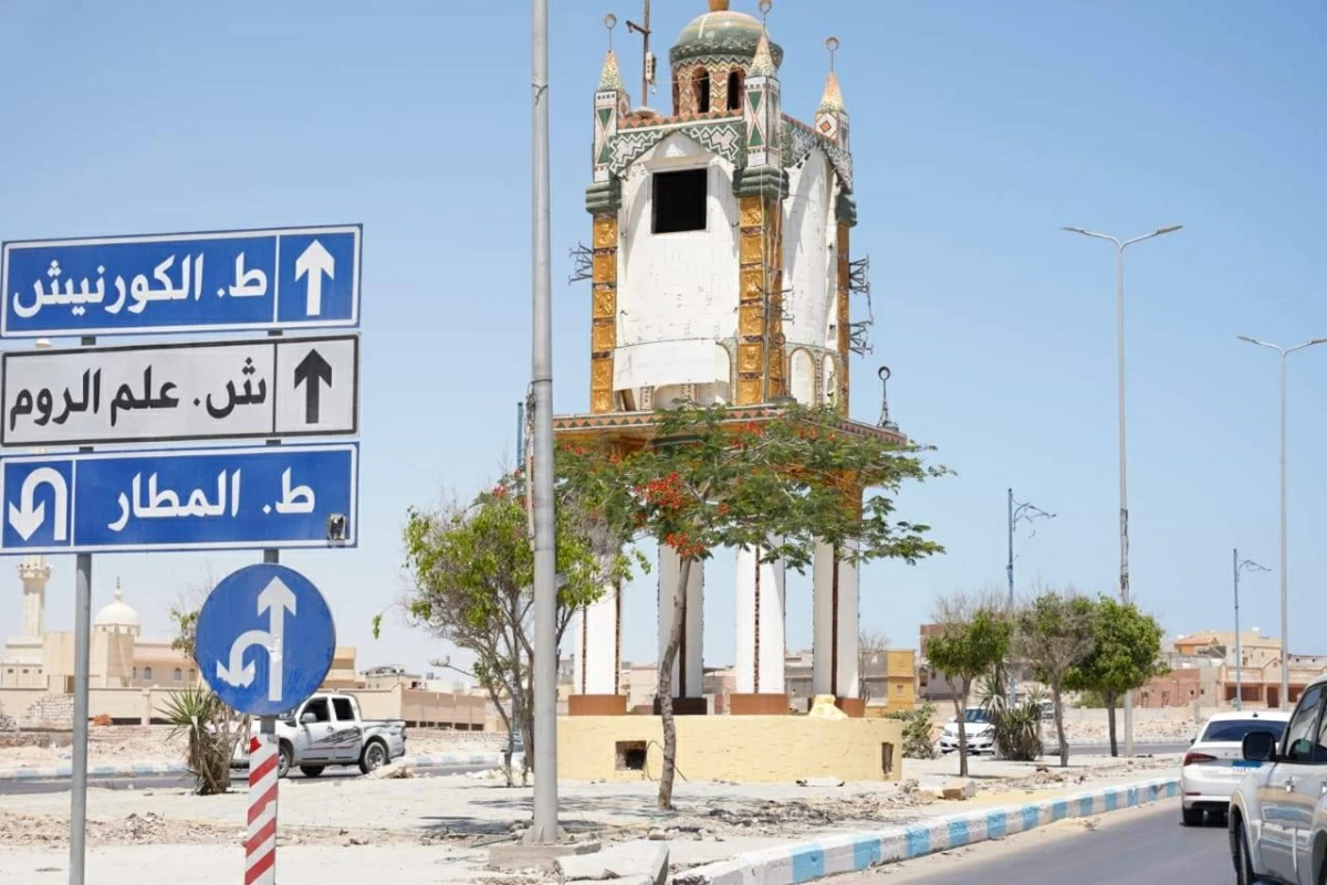 تطوير بوابة الكيلو 8 وميدان الساعة بمطروح