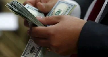 الداخلية تضبط عملات أجنبية بالسوق السوداء بقيمة 4 ملايين جنيه