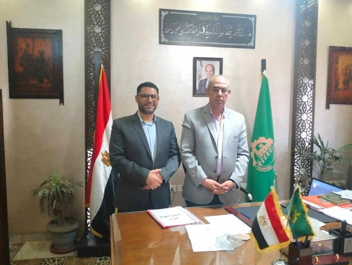 لتنظيم سداد رسوم تظلمات الشهادة الإعدادية بالقليوبية.. «شبابيك» مخصصة بـ«البريد» تسهيلا على الطلاب وأولياء الامور