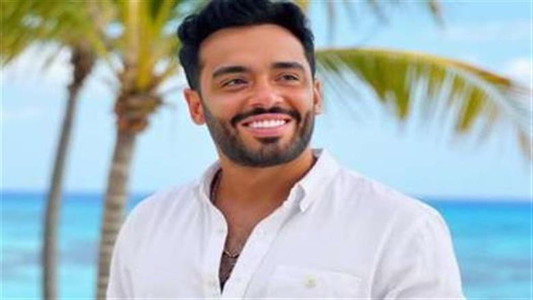 رامي جمال يستطلع آراء جمهوره حول موعد طرح ألبومه الجديد: «دي علامة»