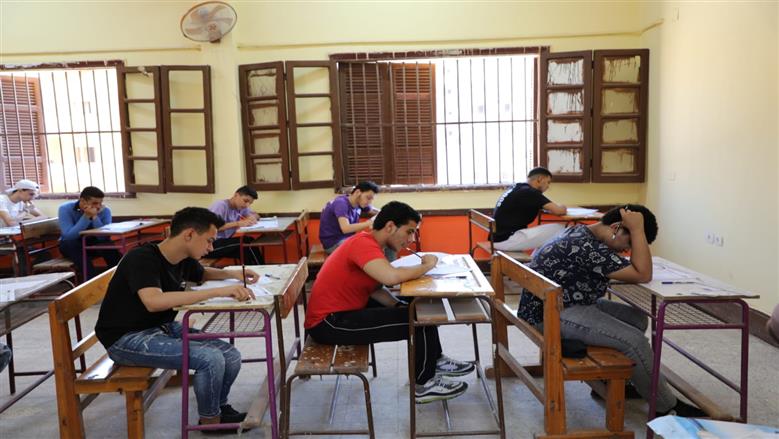 دعاء التوفيق في امتحانات الثانوية العامة.. صيغ مستحبة للآباء والأمهات