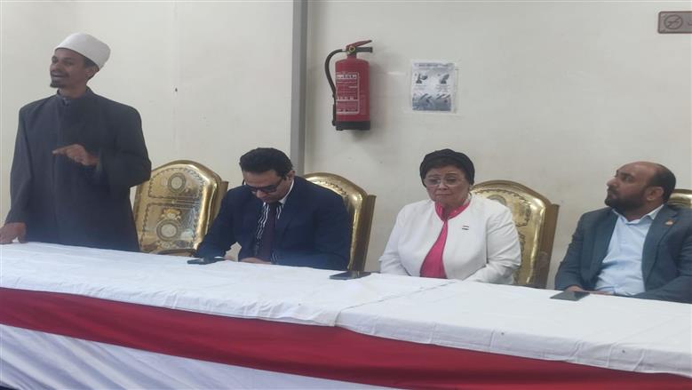 جولة تفقدية موسعة لنائب وزير الصحة في سوهاج لرفع جودة خدمات الرعاية الأولية