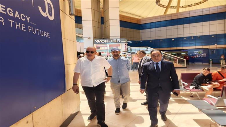 رئيس المصرية للمطارات: تشغيل موقف طائرات «شرم الشيخ الدولي» 15 يوليو المقبل