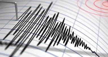 زلزال بقوة 6 درجات يضرب قبالة الساحل الشرقى لجزيرة هونشو وسط اليابان